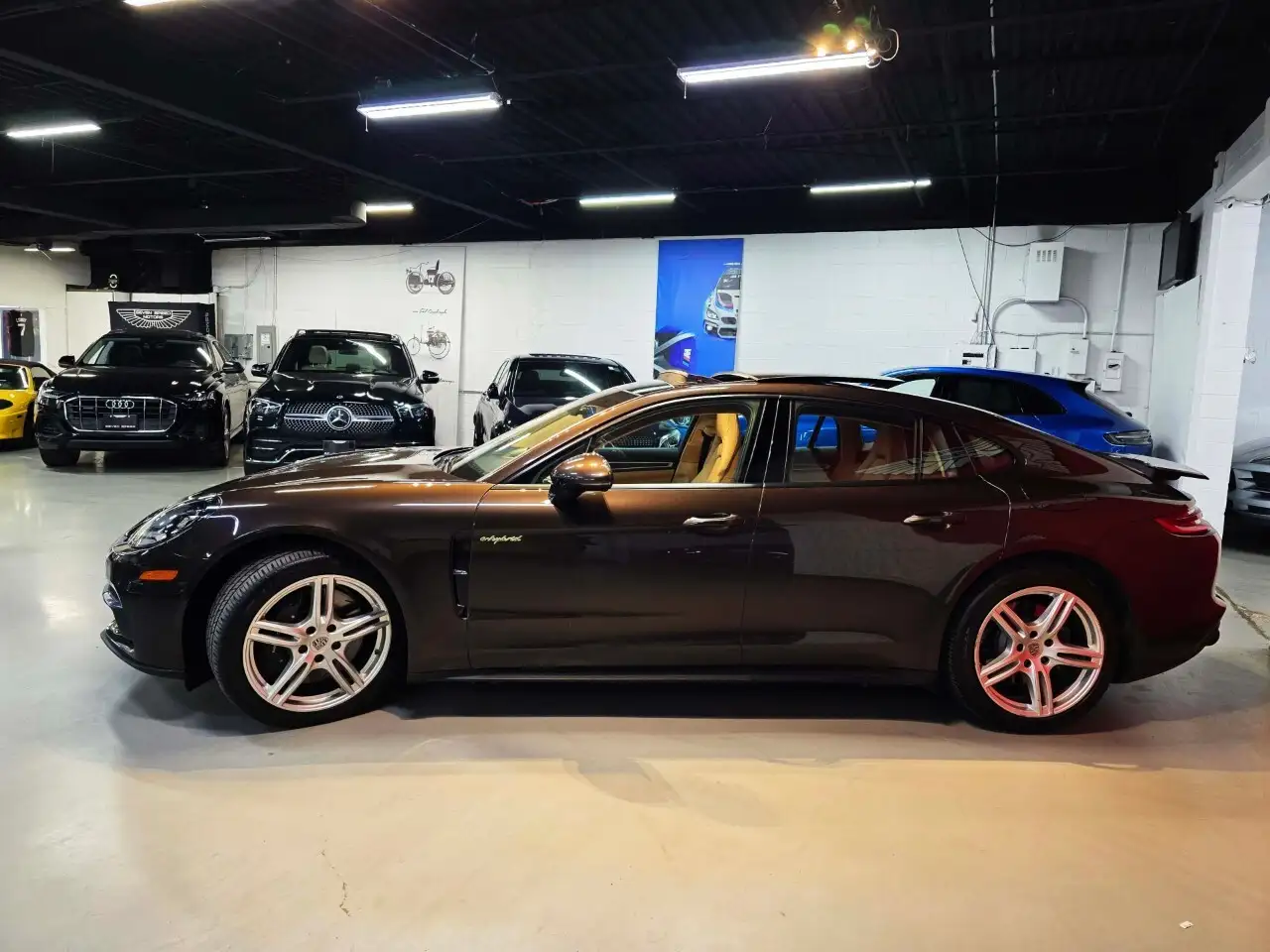 Porsche Panamera снимка Porsche Panamera