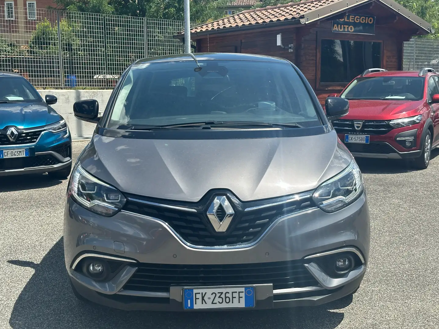 Renault Scenic Scenic IV 2017 1.5 dci energy Bose 110cv edc Grigio - 2