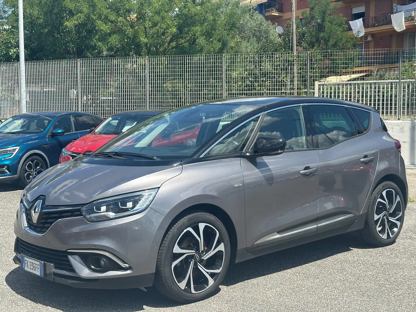 Renault Scenic Scenic IV 2017 1.5 dci energy Bose 110cv edc Gris - 1