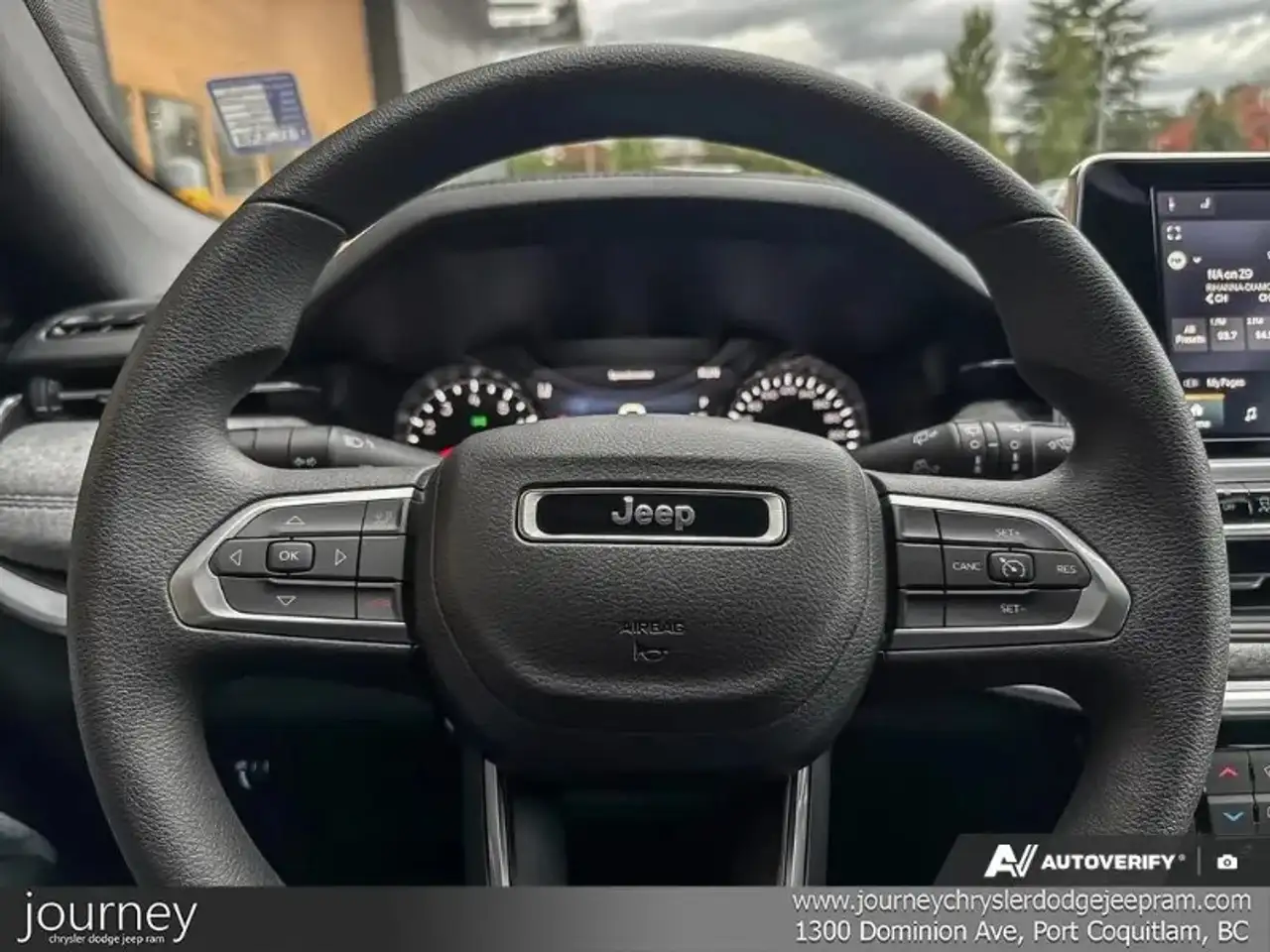 Jeep Compass photo Jeep Compass
