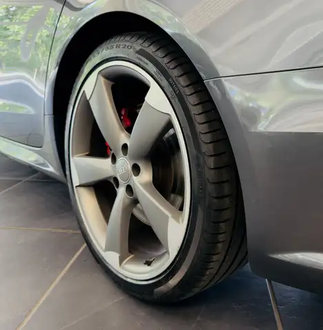 Audi A6 Avant view 7