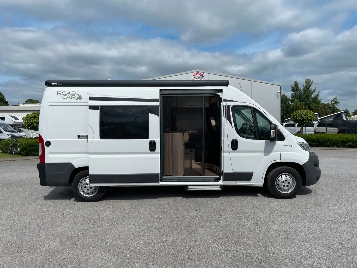 Roadcar R 600 | Solar | Doppelbett | Markise | Weiß - 2