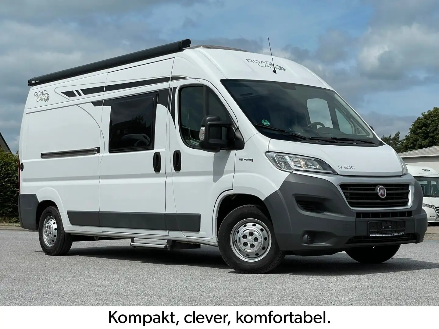 Roadcar R 600 | Solar | Doppelbett | Markise | Weiß - 1