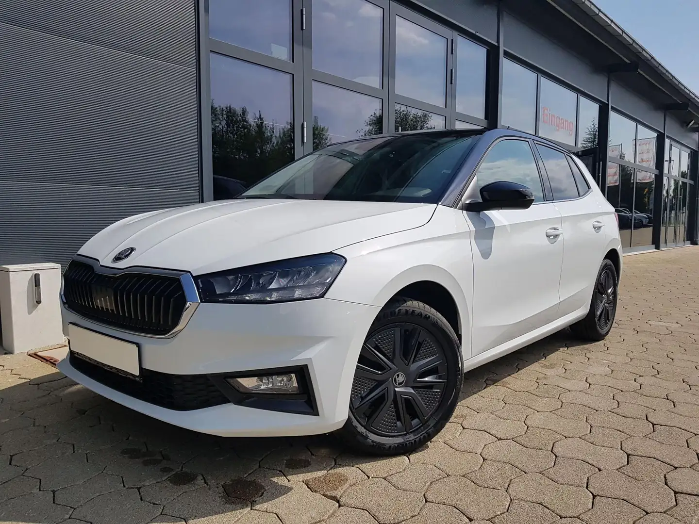 Skoda Fabia Selection 1,0TSI DSG 85KW/116PS ACC, SHZ, 16", ... Weiß - 2