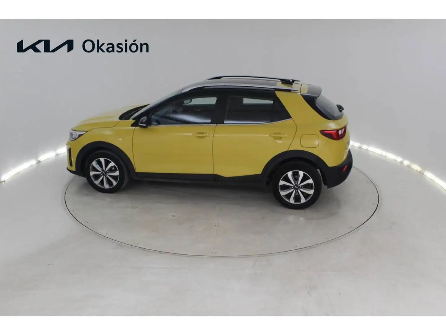 Kia Stonic 1.0 T-GDi MHEV Drive 100 Noir - 2