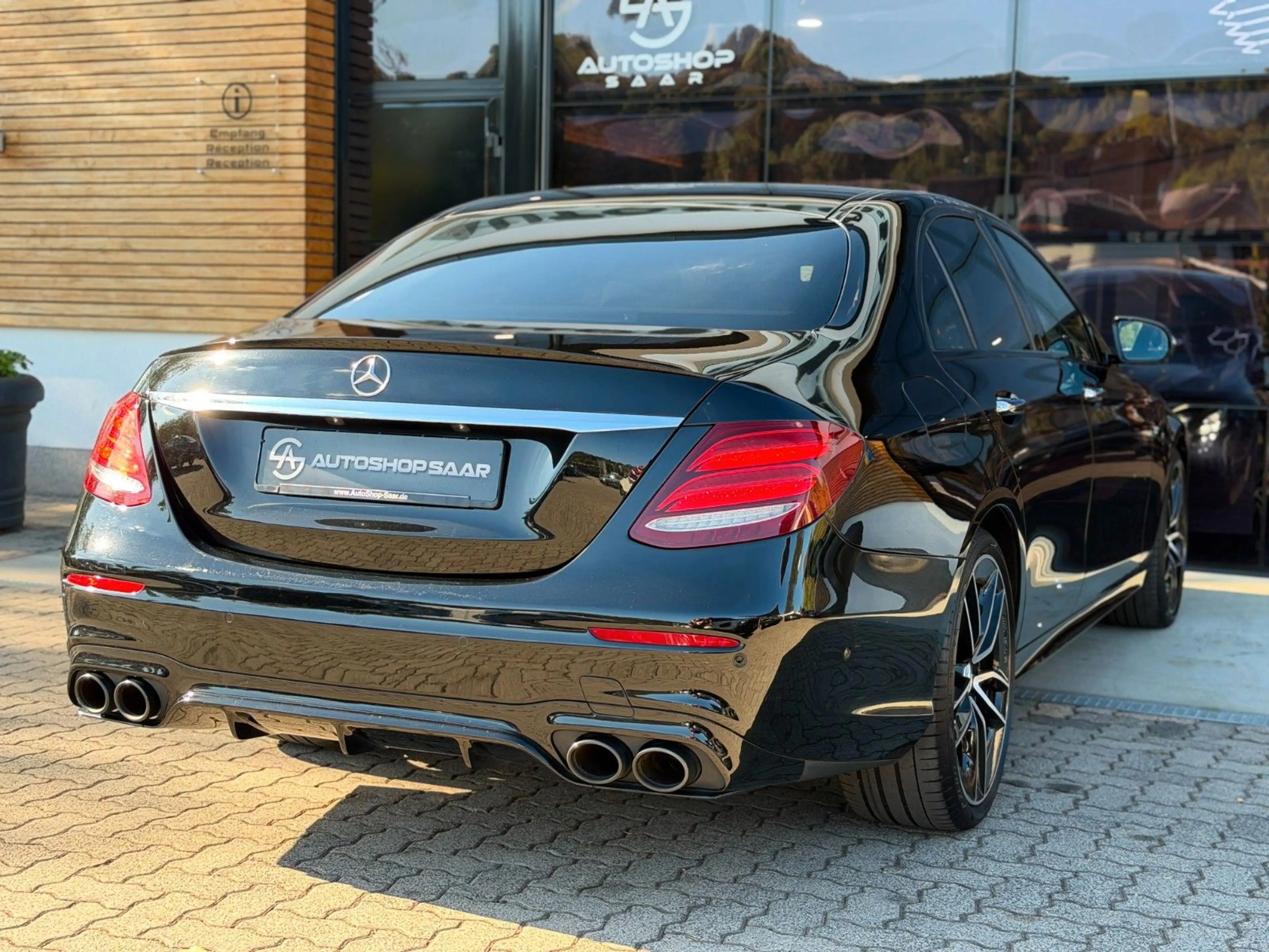 Mercedes-Benz E 53 AMG E Limousine 4Matic+ PANORAMA/MwSt — photo 13