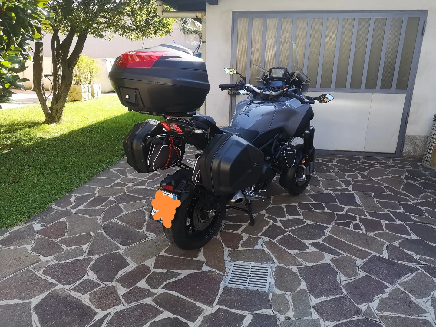 Yamaha Niken niken gt Gris - 2