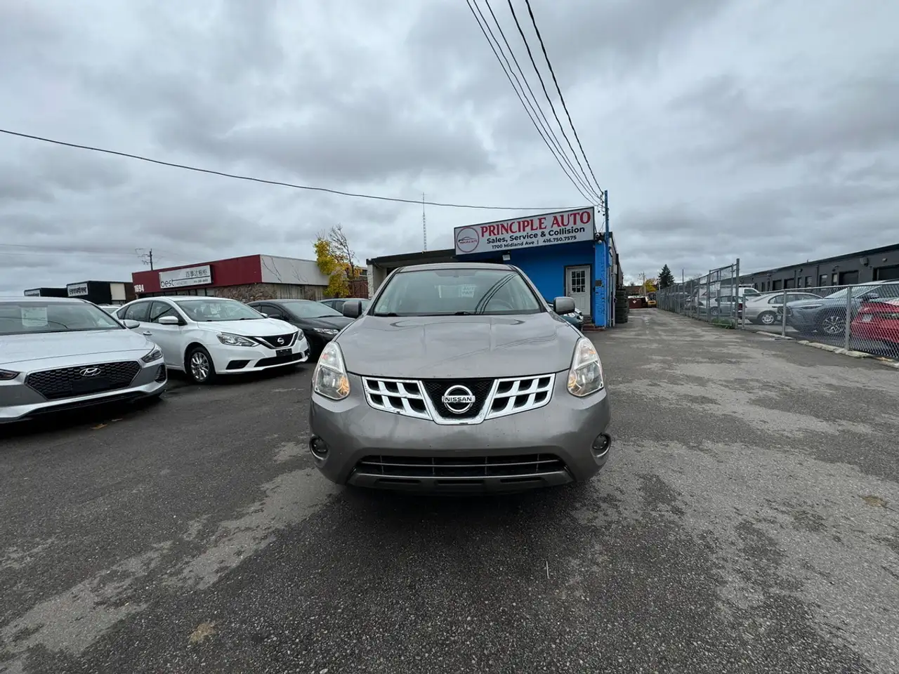 Nissan Rogue fotografie Nissan Rogue