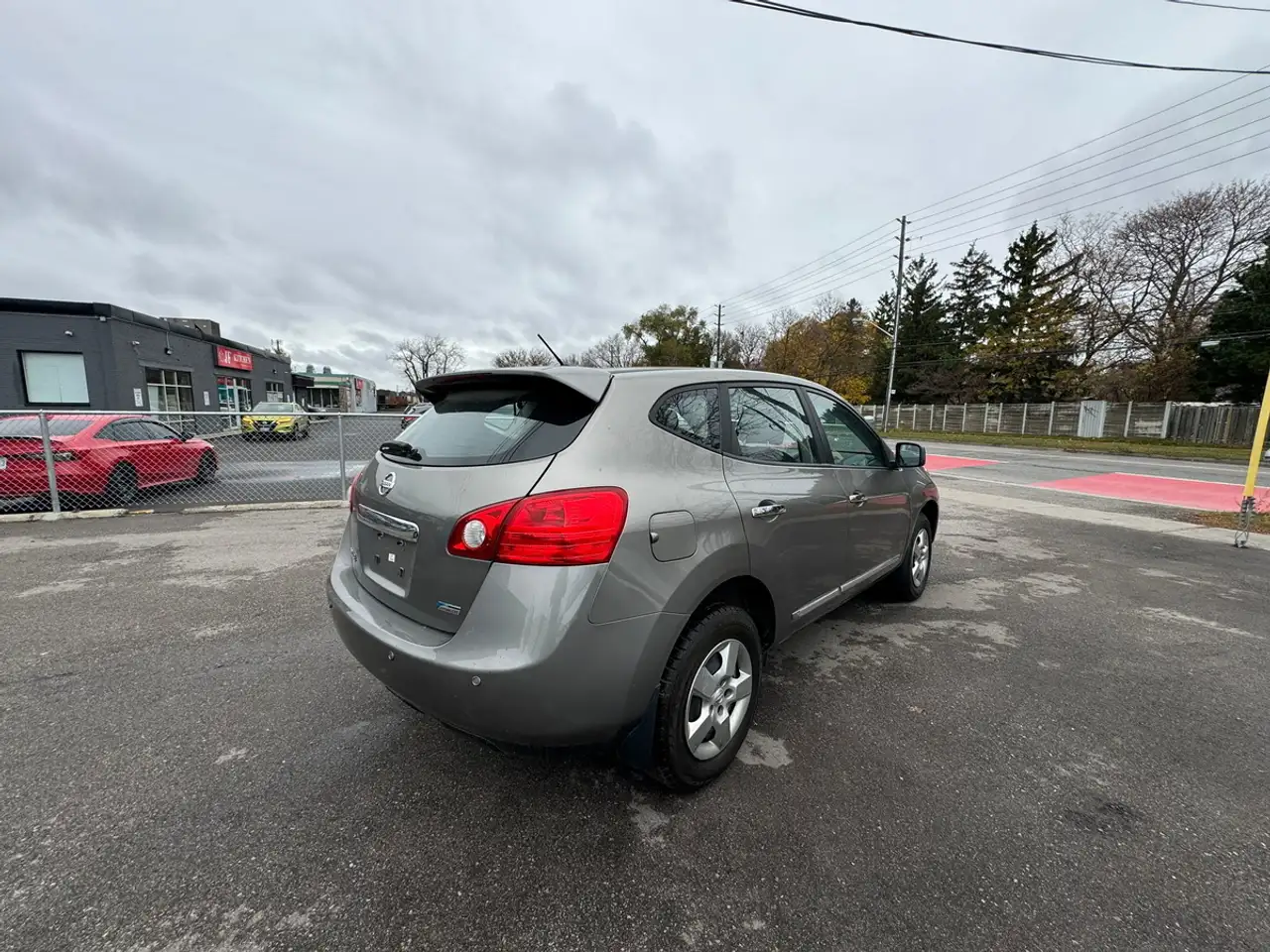 Nissan Rogue fotografie Nissan Rogue