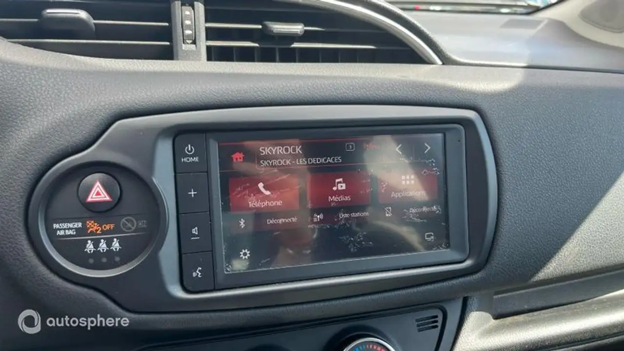 Toyota Yaris Yaris — photo 18