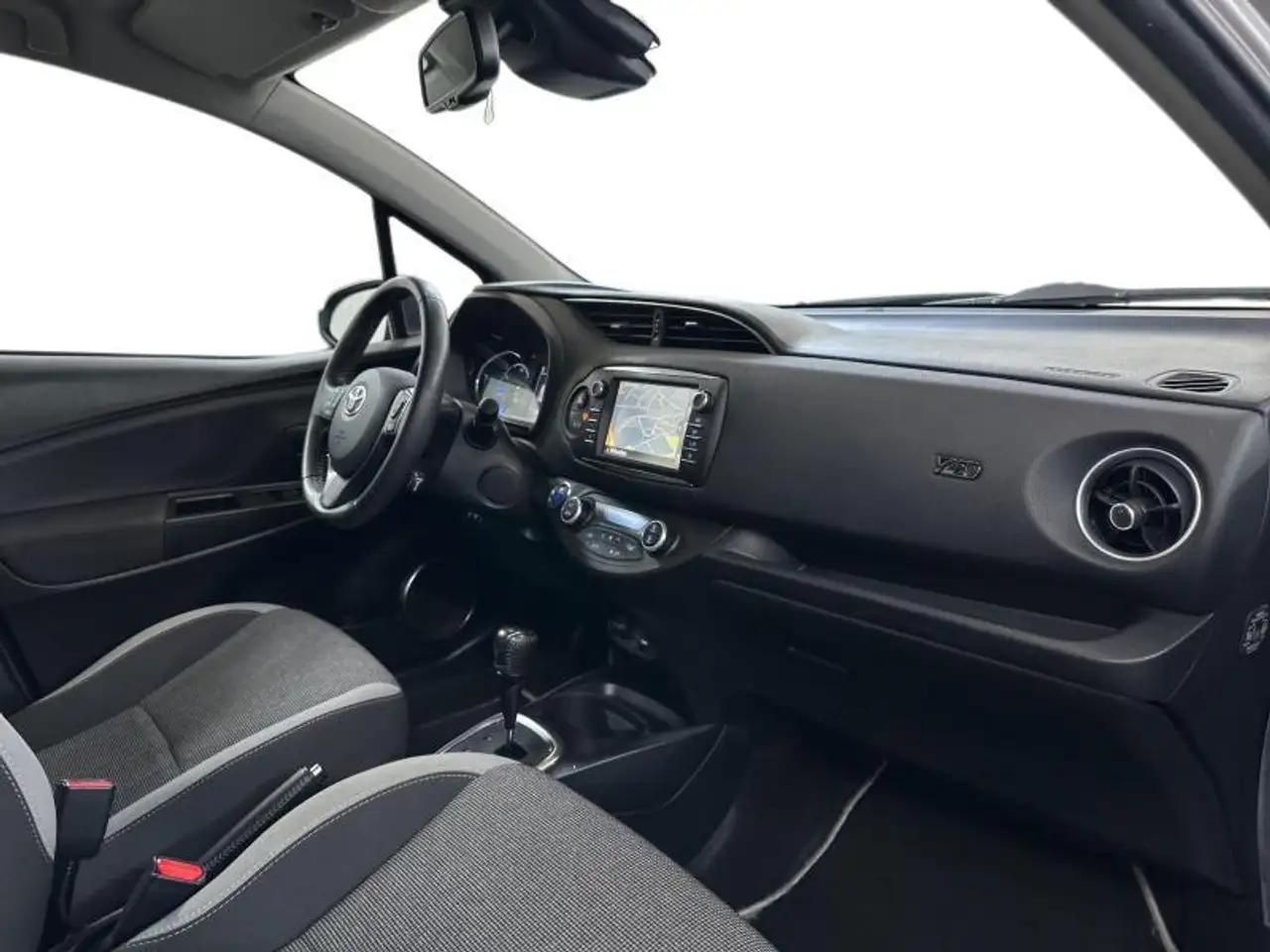Toyota Yaris 99hp HEV Y20 GPS camera, миниатюра 6