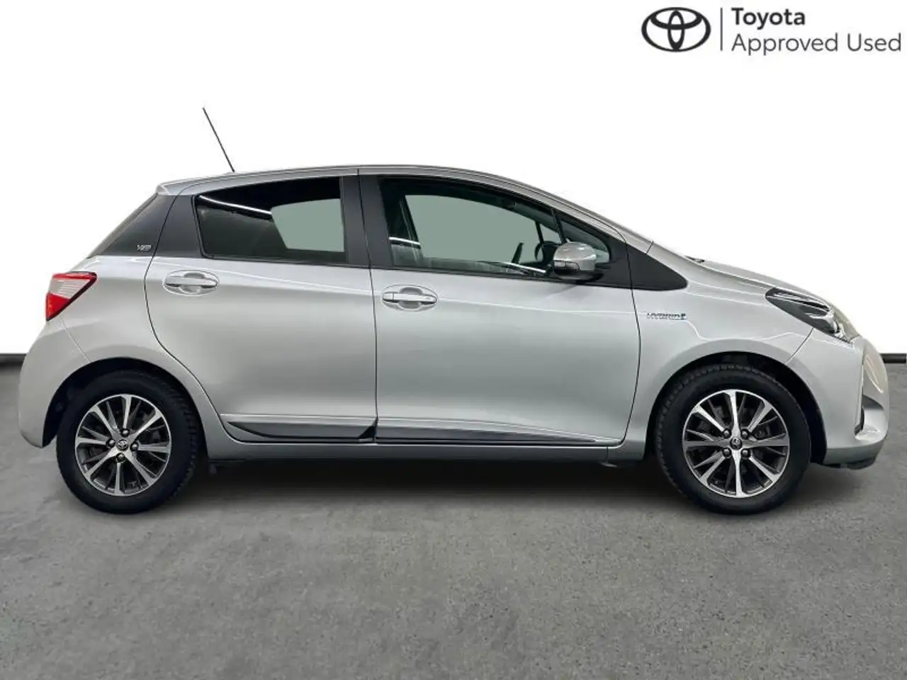 Toyota Yaris 99hp HEV Y20 GPS camera, миниатюра 14
