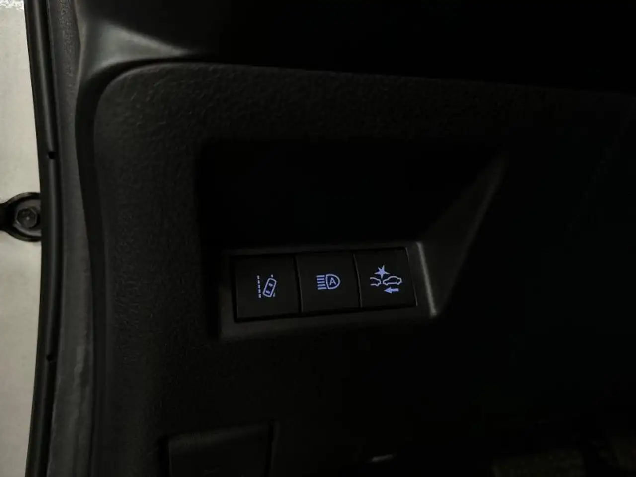 Toyota Yaris 99hp HEV Y20 GPS camera, миниатюра 25