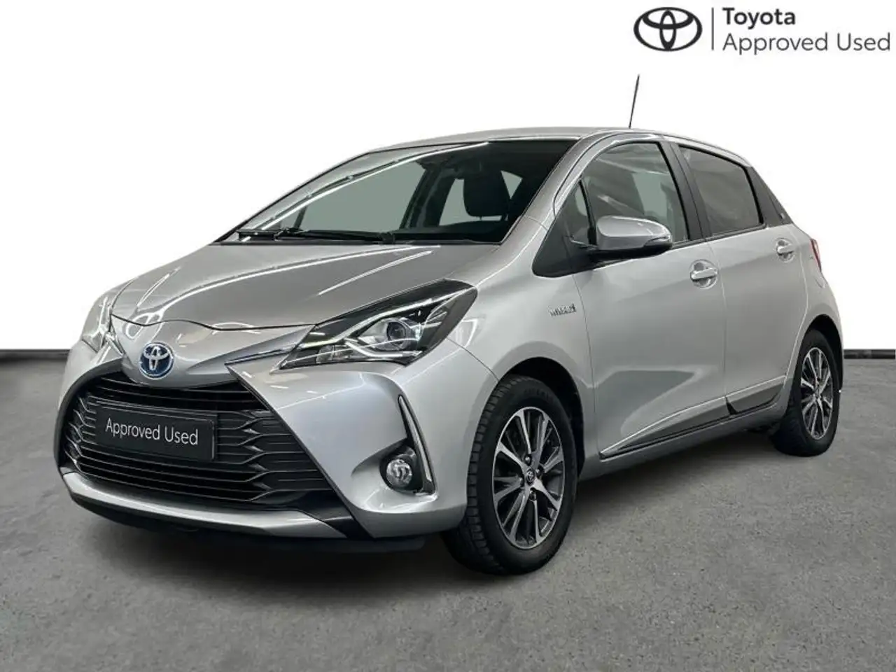 Toyota Yaris 99hp HEV Y20 GPS camera