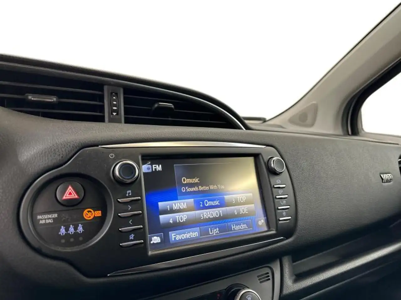 Toyota Yaris 99hp HEV Y20 GPS camera, миниатюра 11