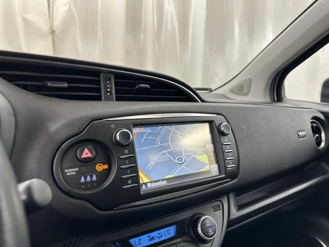 Toyota Yaris 99hp HEV Y20 GPS camera, миниатюра 22