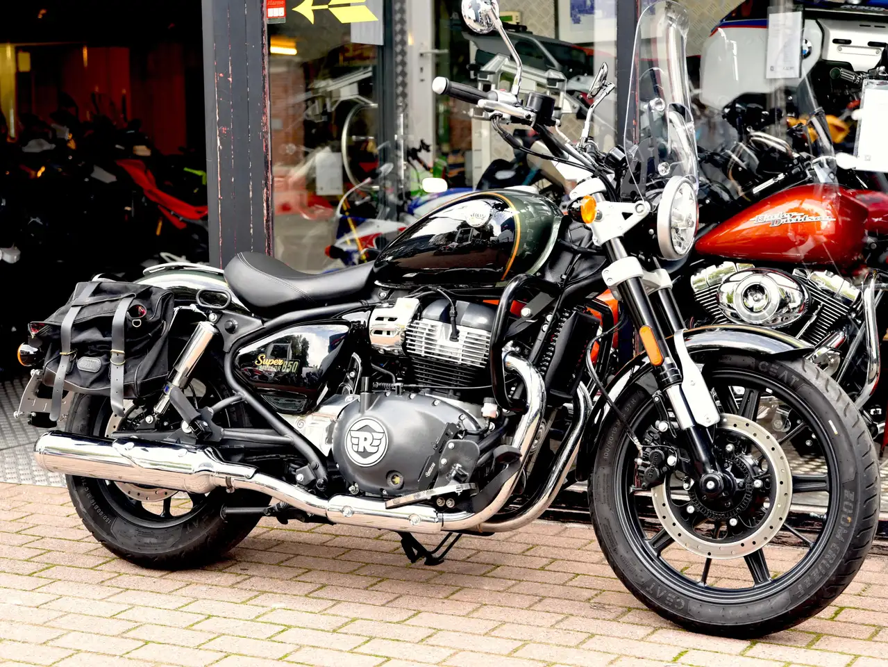 Royal Enfield Super Meteor 650