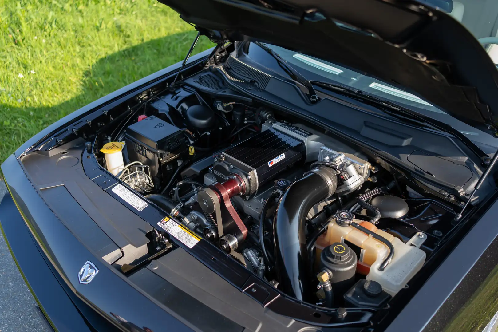 Dodge Challenger SRT8 V8 Czarny - 2