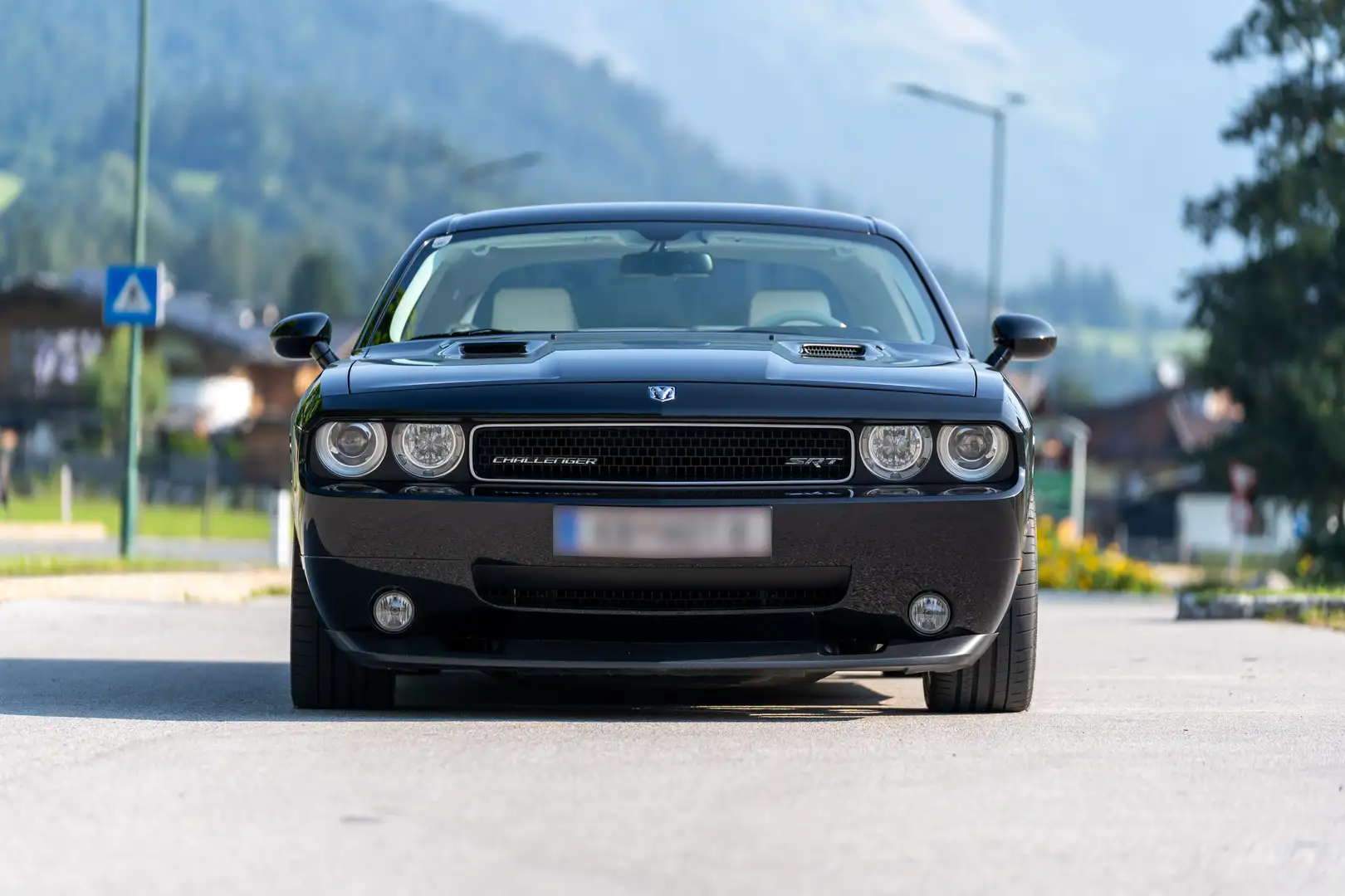 Dodge Challenger SRT8 V8 Czarny - 1