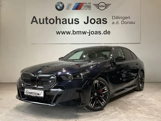 BMW i5 M60 xDrive Sitzbelüftung vorn, Glasdach, Limousine