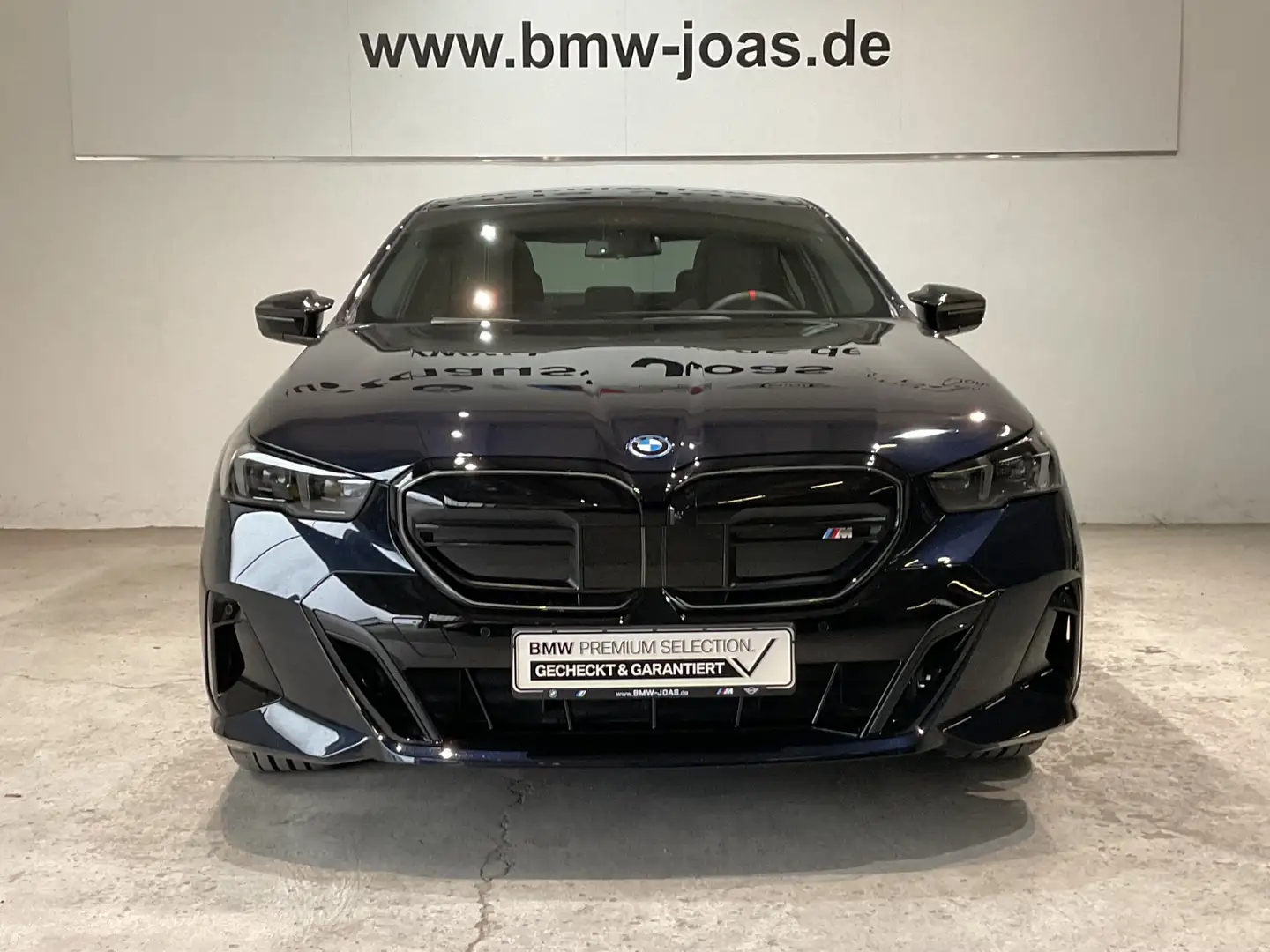 BMW i5 M60 xDrive Sitzbelüftung vorn, Glasdach, Limousine Noir - 2