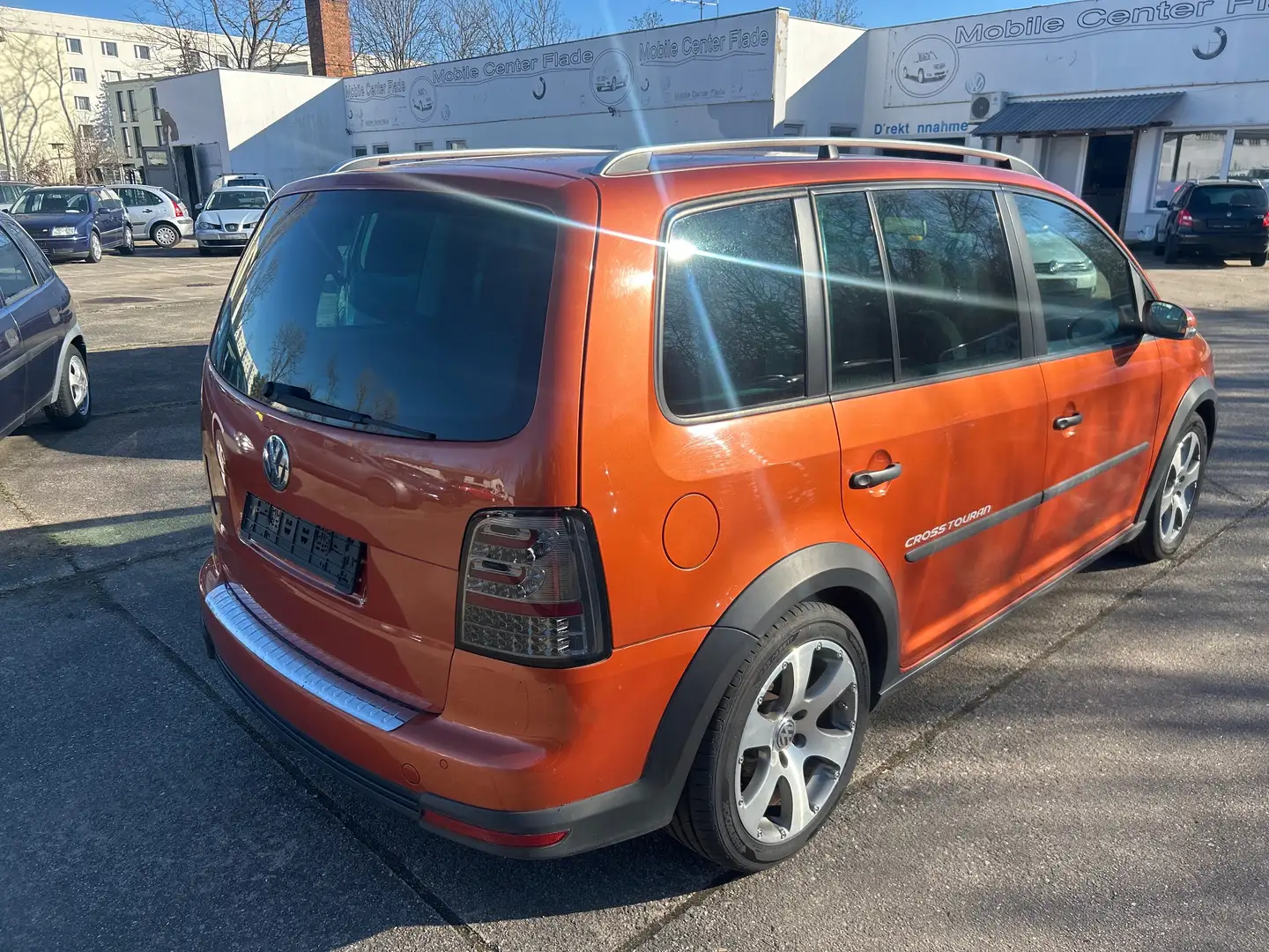 Volkswagen Cross Touran CrossTouran/Xenon/PDC/SHZ/AHK/Bluetooth Naranja - 2