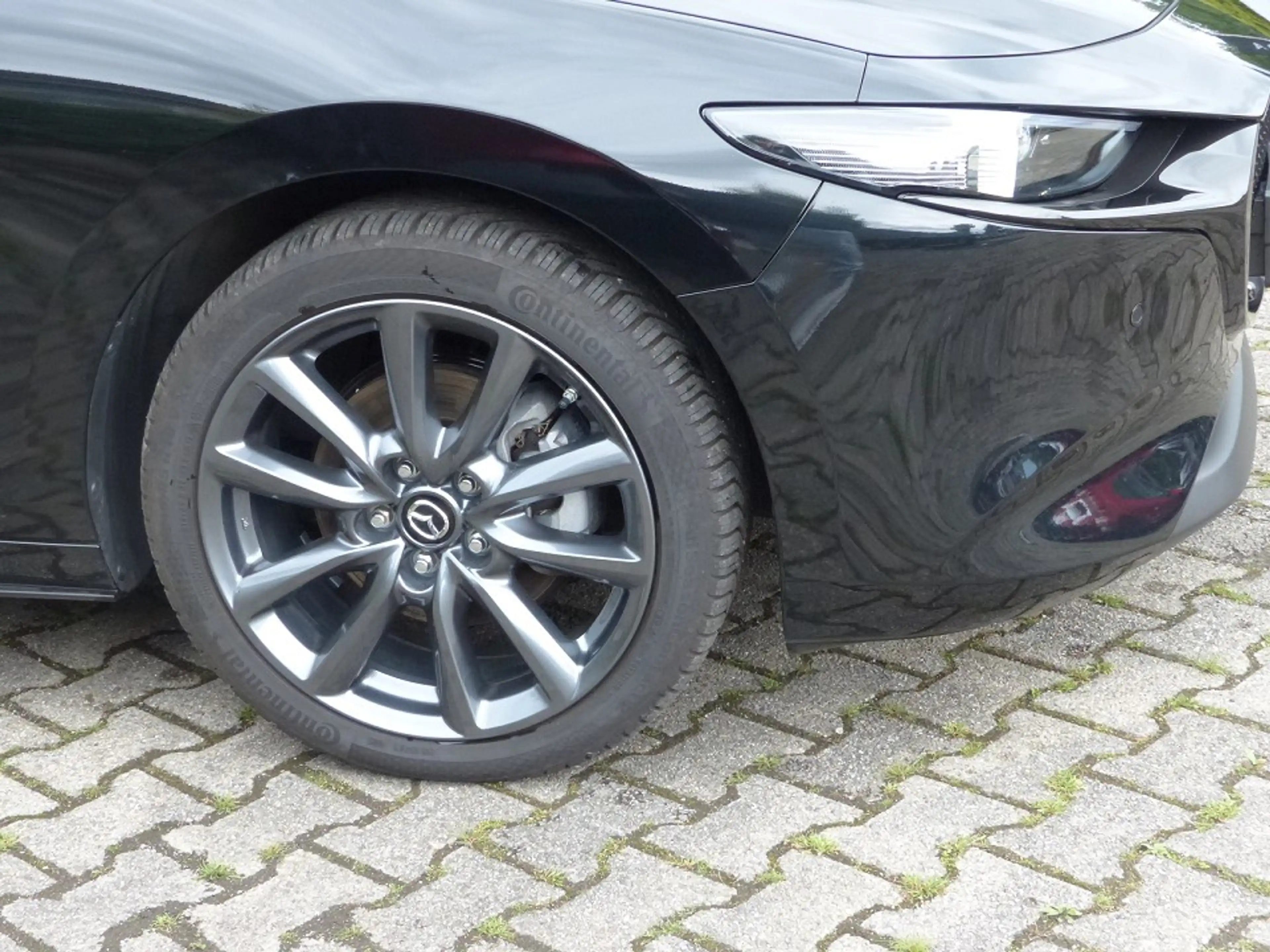 Mazda 3 2.5L e-SKYACTIV G 140ps 6AT FWD Exclusive-Line + G — photo 4