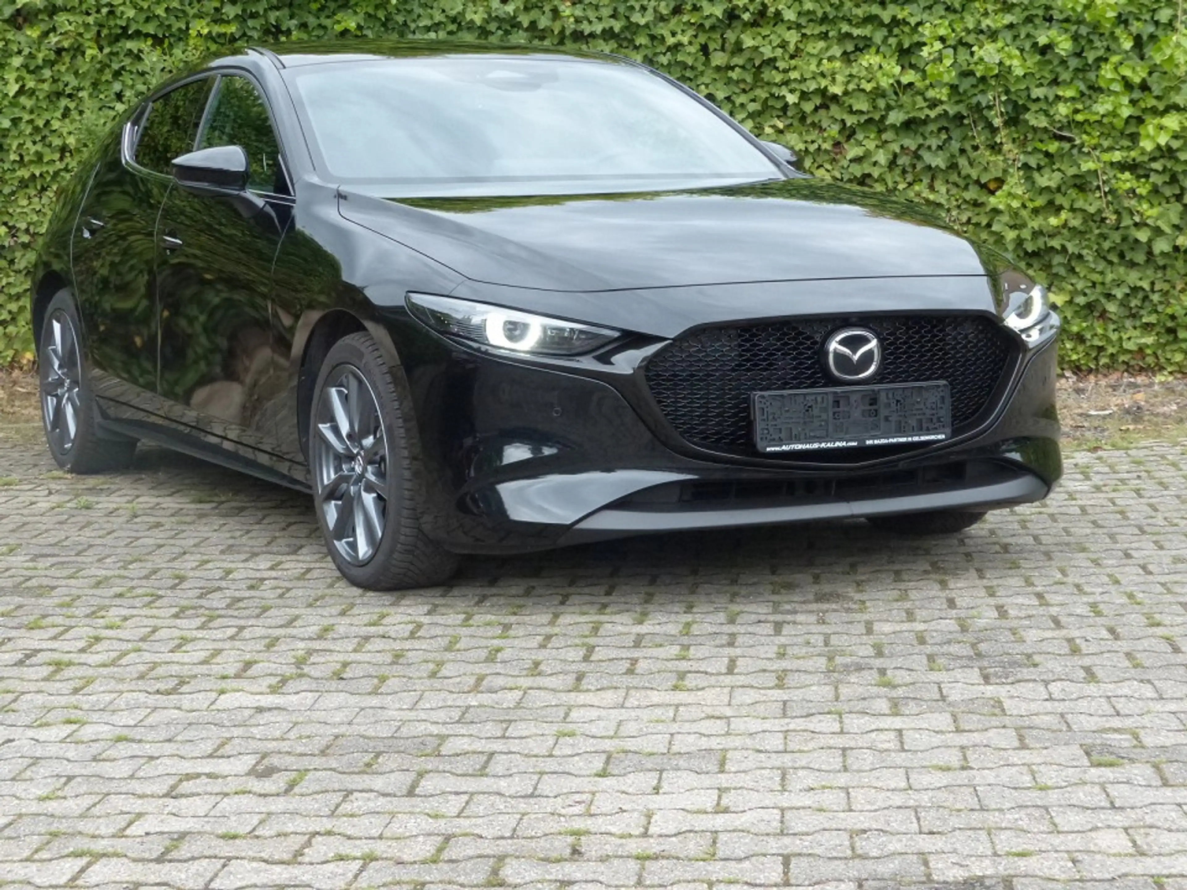 Mazda 3 2.5L e-SKYACTIV G 140ps 6AT FWD Exclusive-Line + G — photo 2