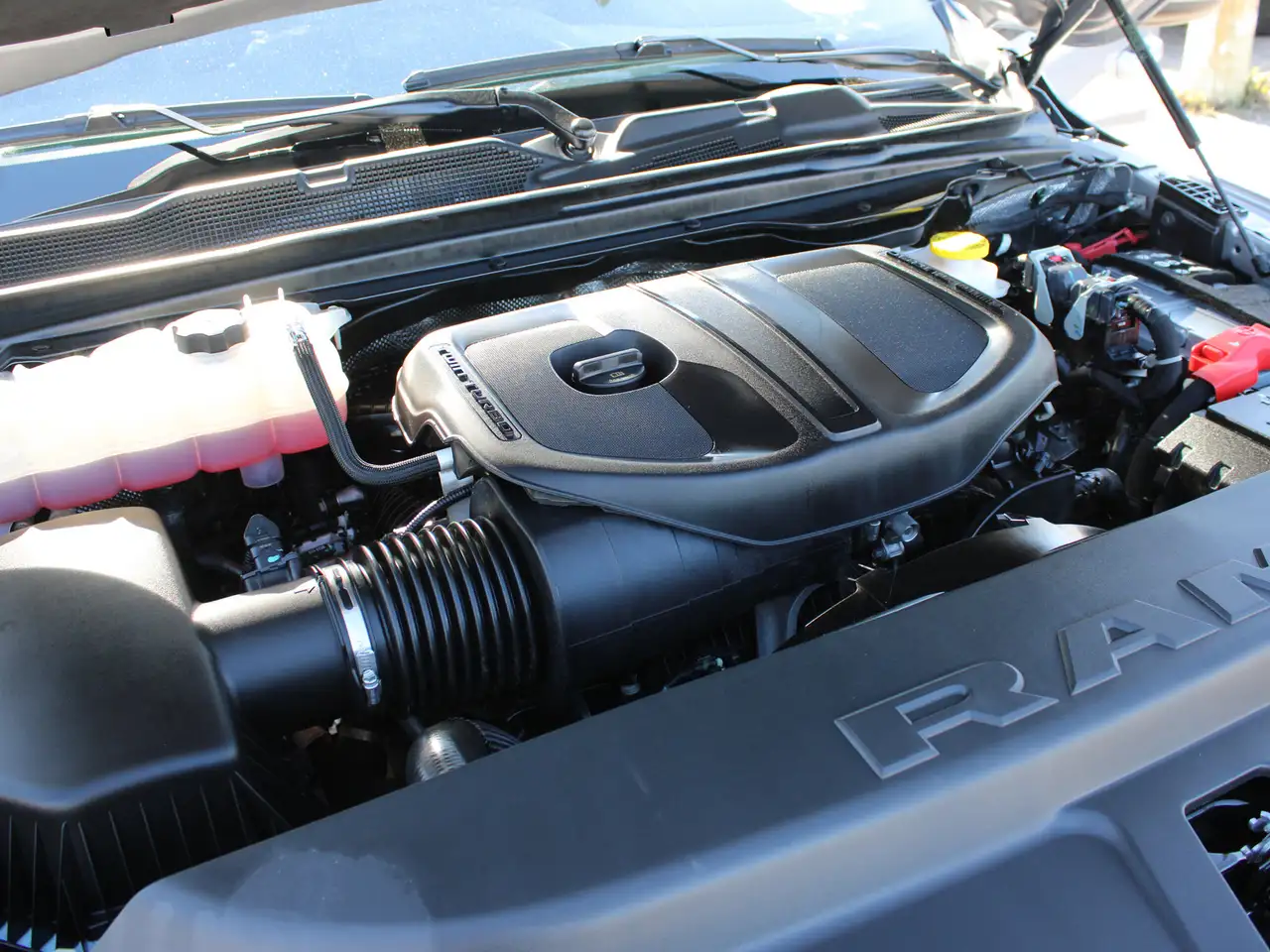 RAM 1500 fotografie RAM 1500