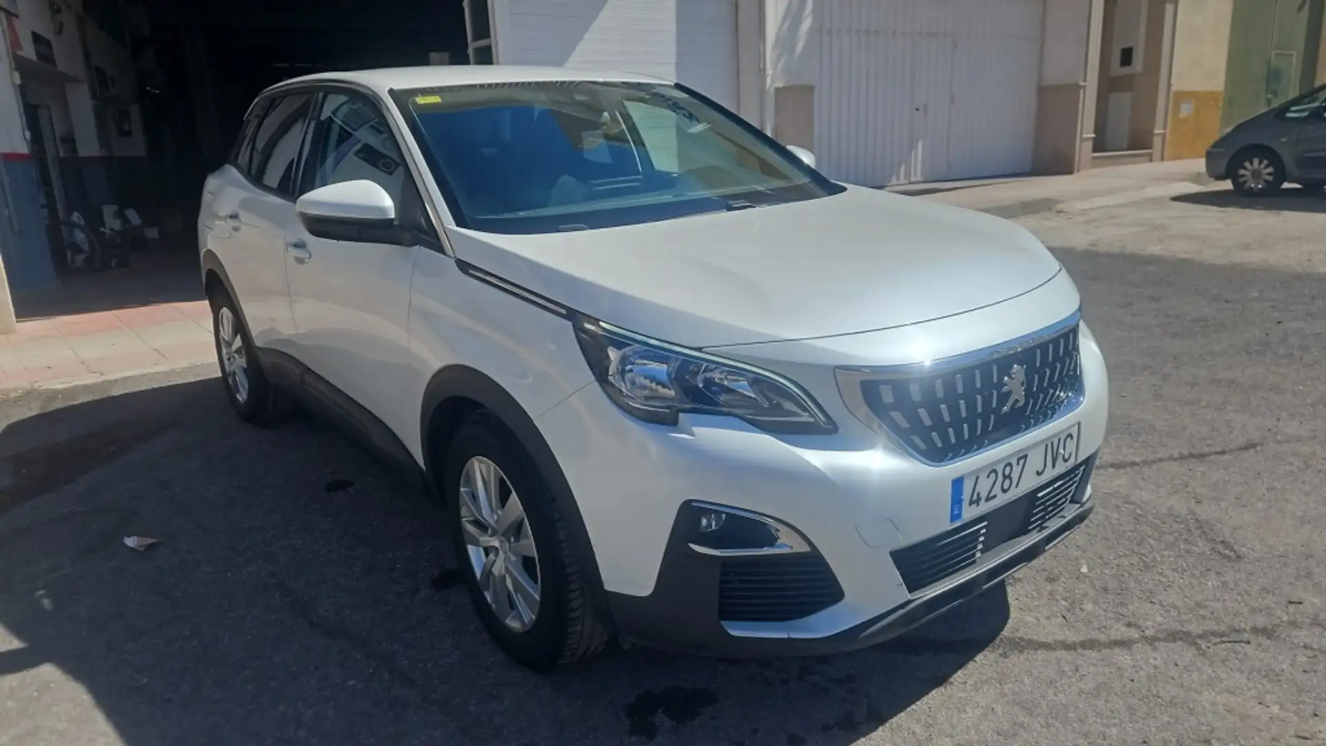 Peugeot 3008 1.6BlueHDi Active S&S 120 Blanco - 1