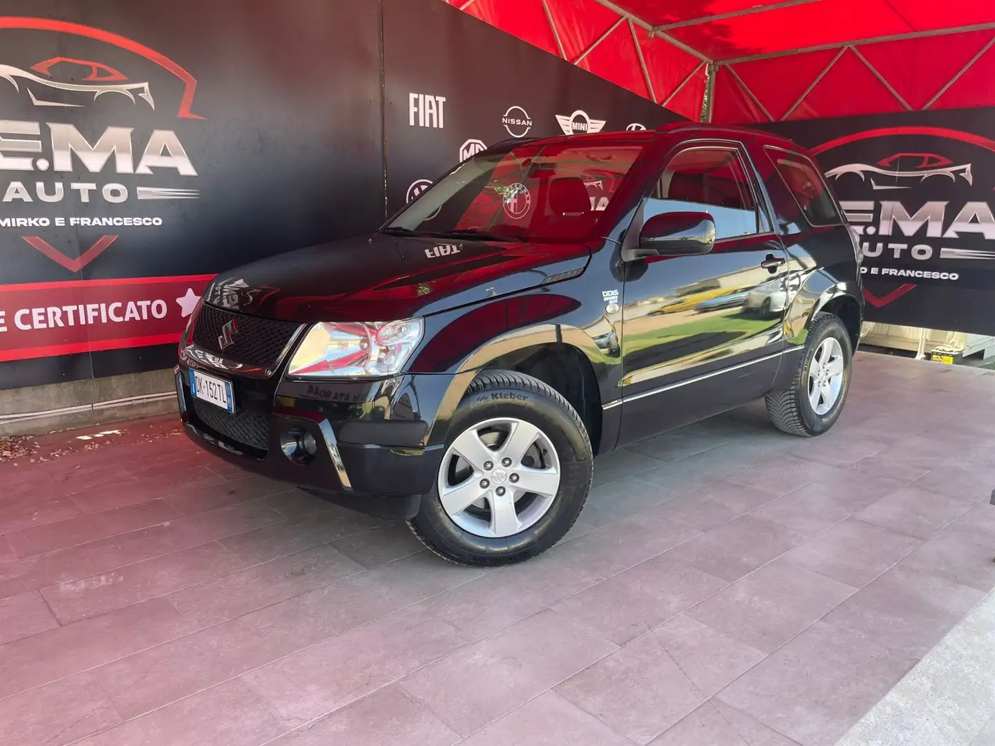 Suzuki Grand Vitara Grand Vitara 1.9 DDiS 3 porte Nero - 1