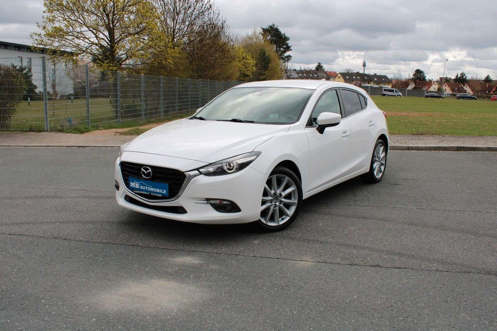 Second hand Mazda 3 2.0