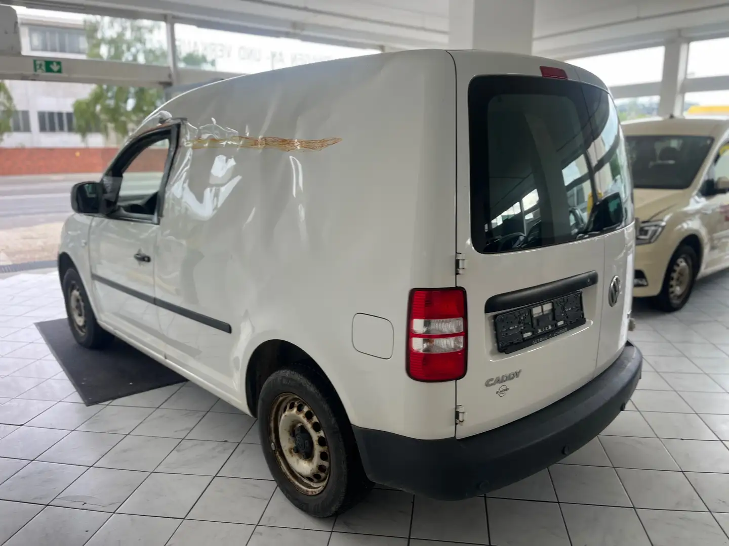 Volkswagen Caddy 1.6 TDI BMT Trendline Kasten Blanc - 2