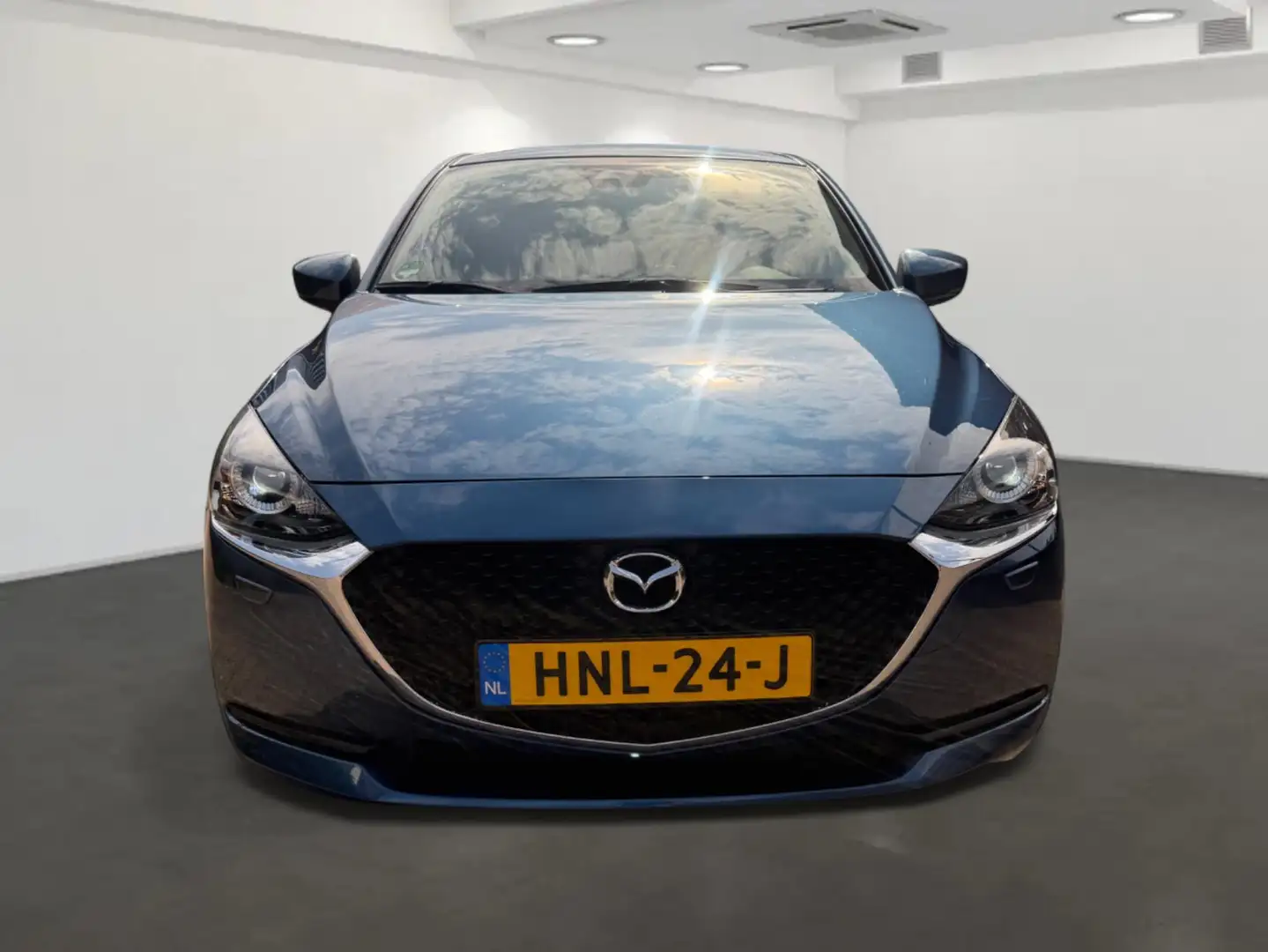Mazda 2 1.5 Skyactiv-G Comfort Azul - 2