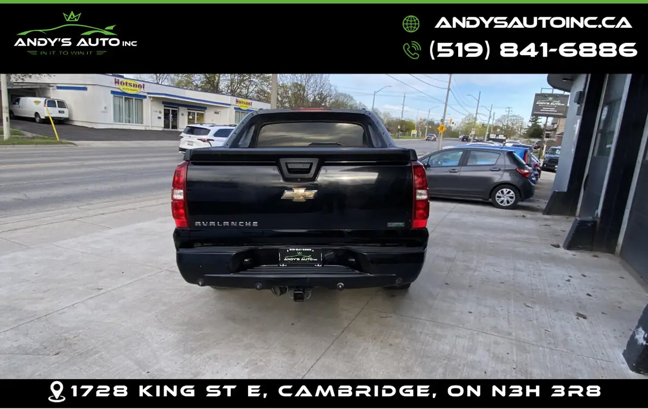 Chevrolet Avalanche photo Chevrolet Avalanche