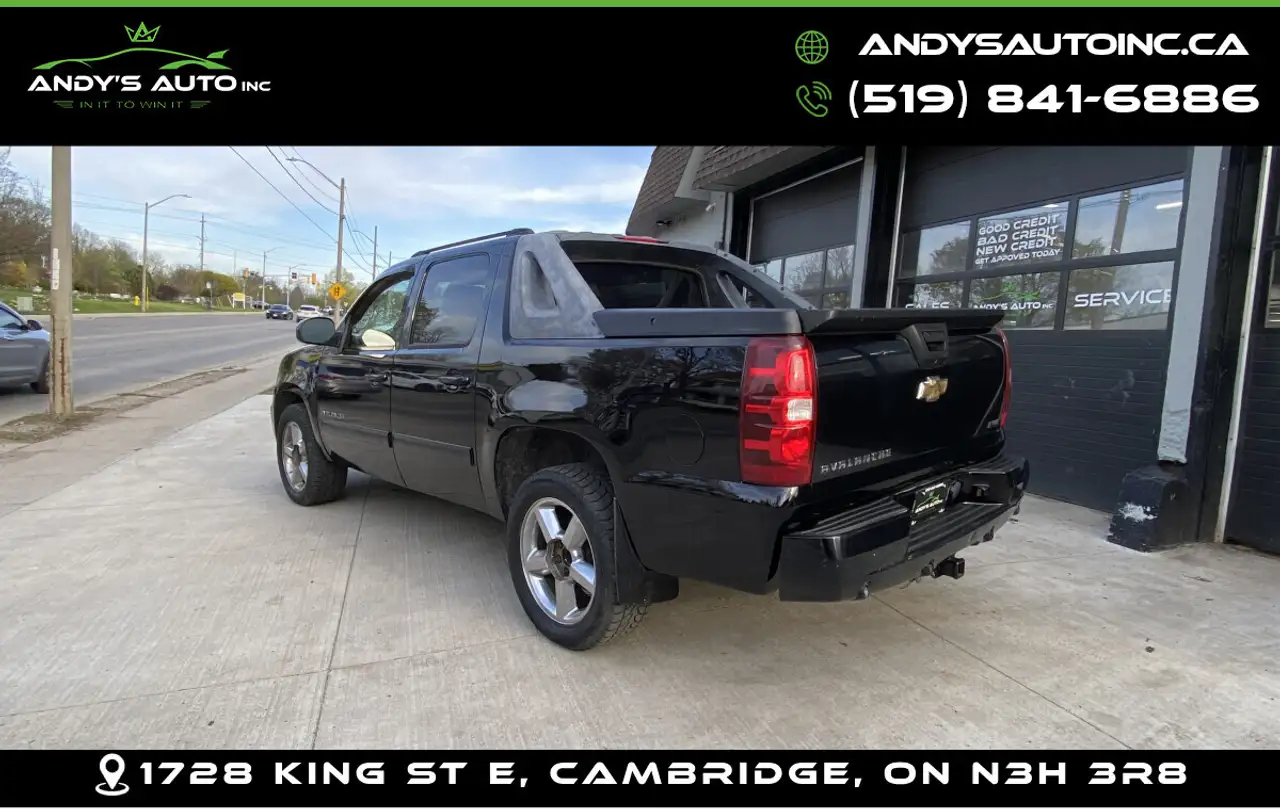 Chevrolet Avalanche photo Chevrolet Avalanche