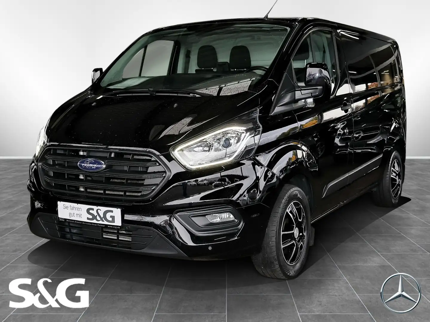 Ford Transit 2.0 TDCI Custom 300 L1 Trend AHK+Klima Schwarz - 1