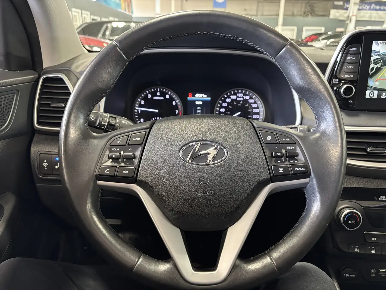 Hyundai TUCSON снимка Hyundai TUCSON