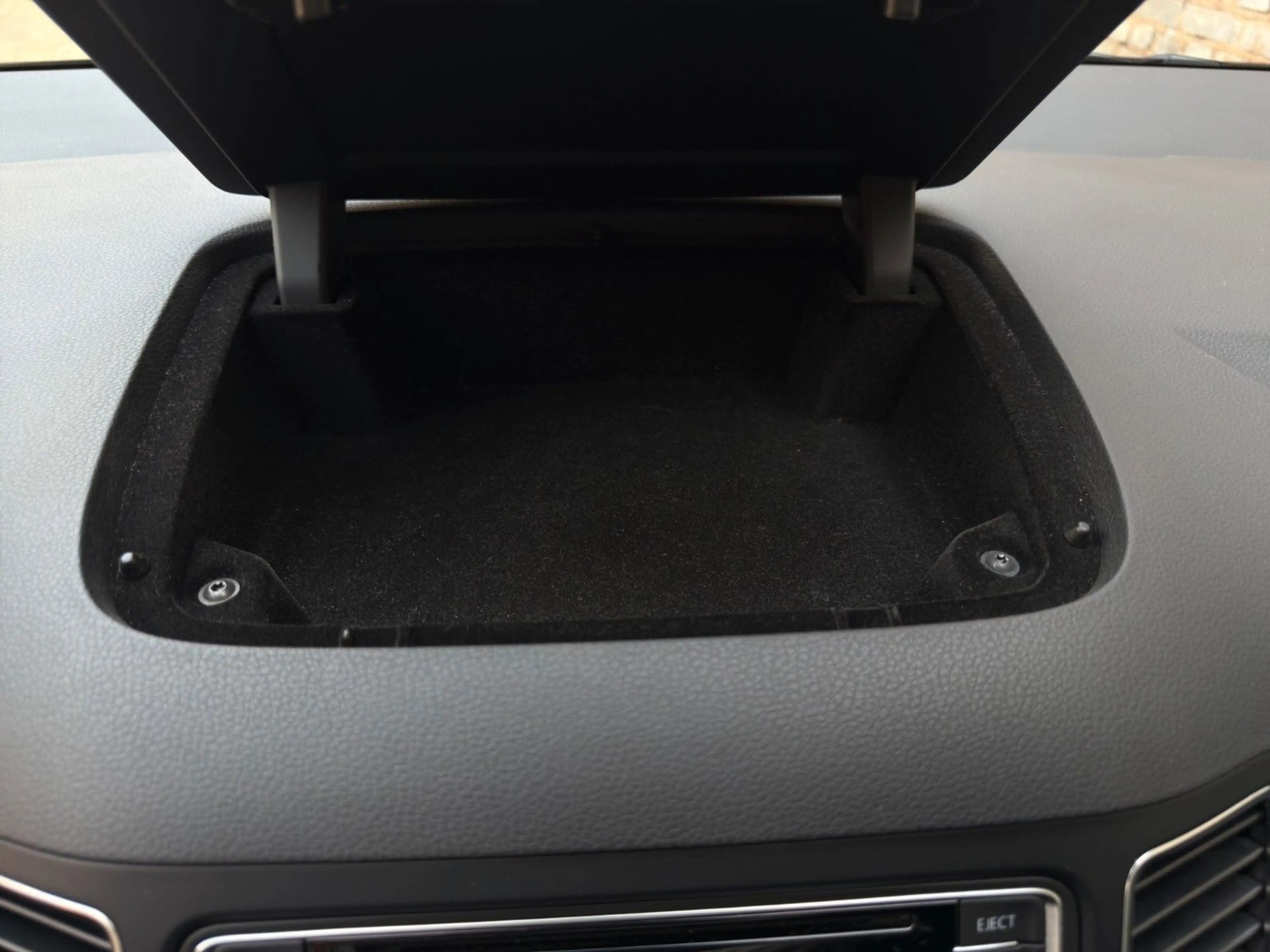 Volkswagen Sharan 2.0 TDI Comfortline United *7-Sitzer* — photo 30