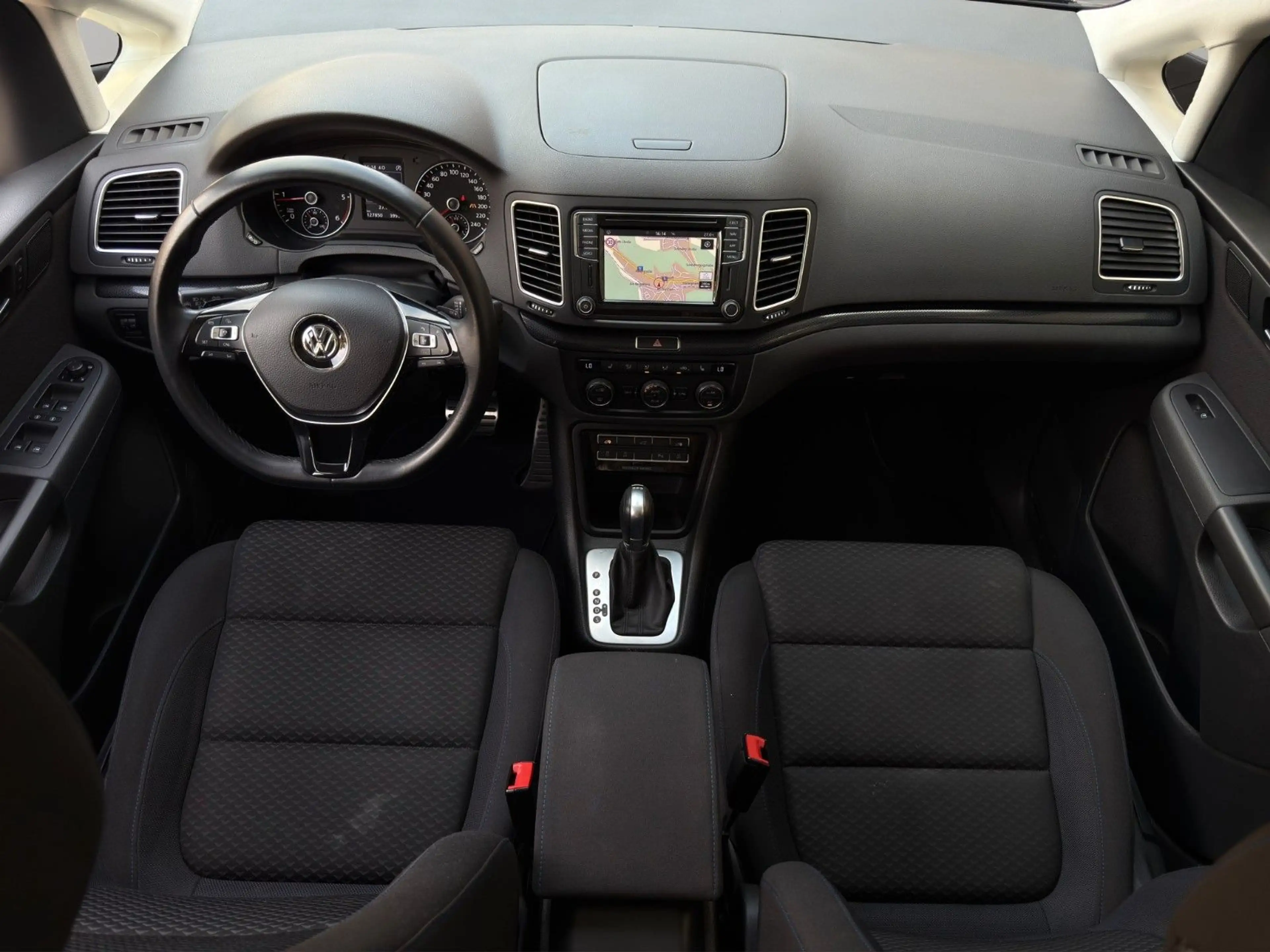 Volkswagen Sharan 2.0 TDI Comfortline United *7-Sitzer* — photo 11