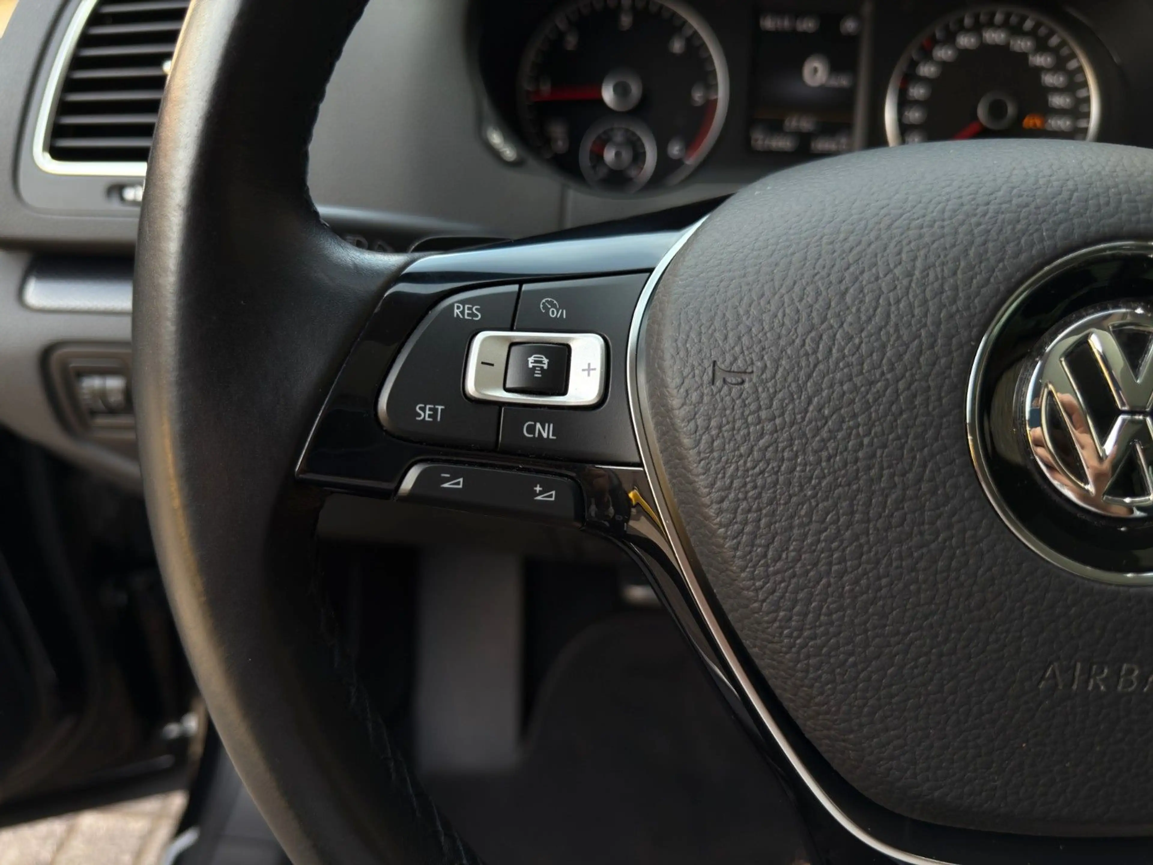 Volkswagen Sharan 2.0 TDI Comfortline United *7-Sitzer* — photo 24