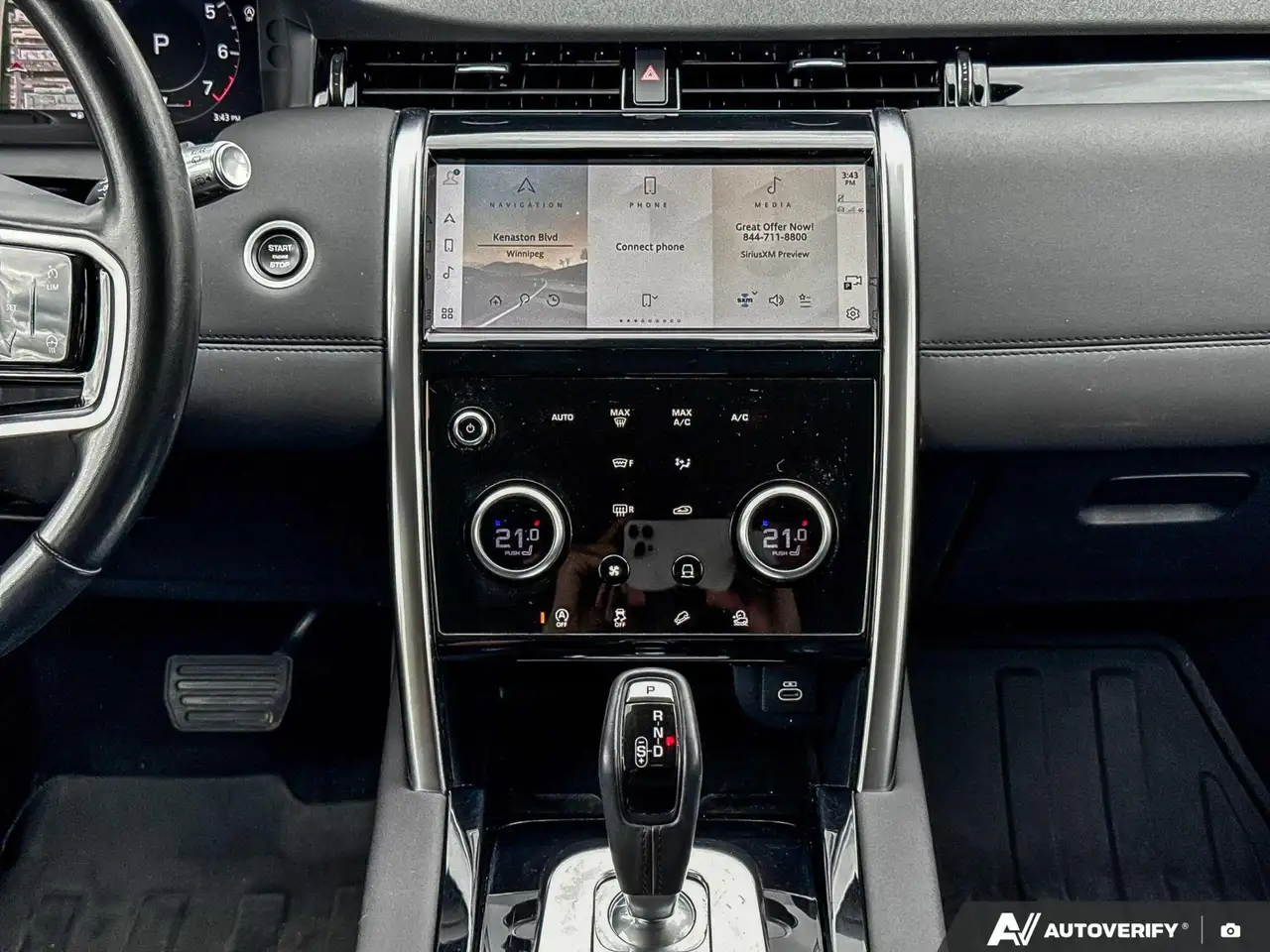 Land Rover Discovery Sport снимка Land Rover Discovery Sport