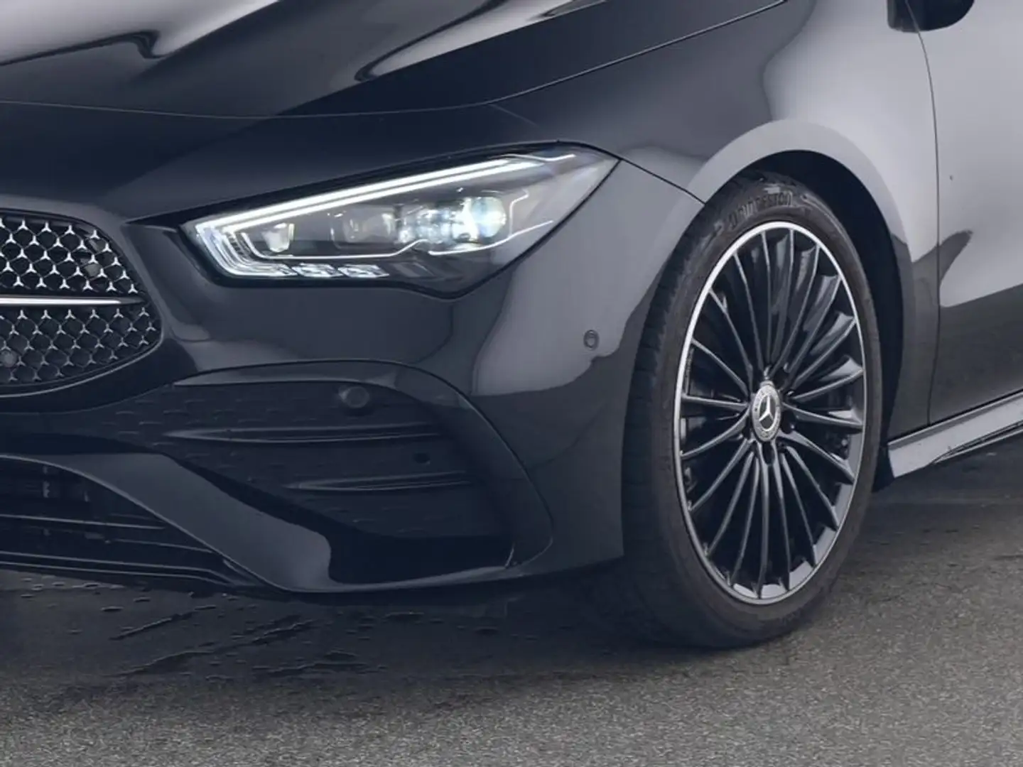 Mercedes-Benz CLA 200 AMG Night MuBeam/MBUX/Kamera/Totw/LMR19" Noir - 2