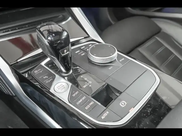 BMW 2 Series view 11