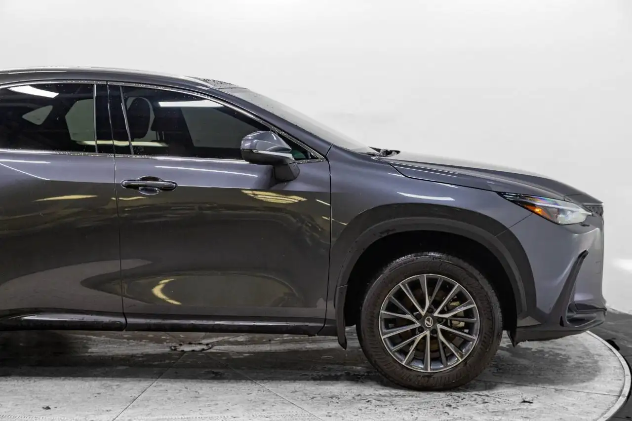 Lexus NX снимка Lexus NX