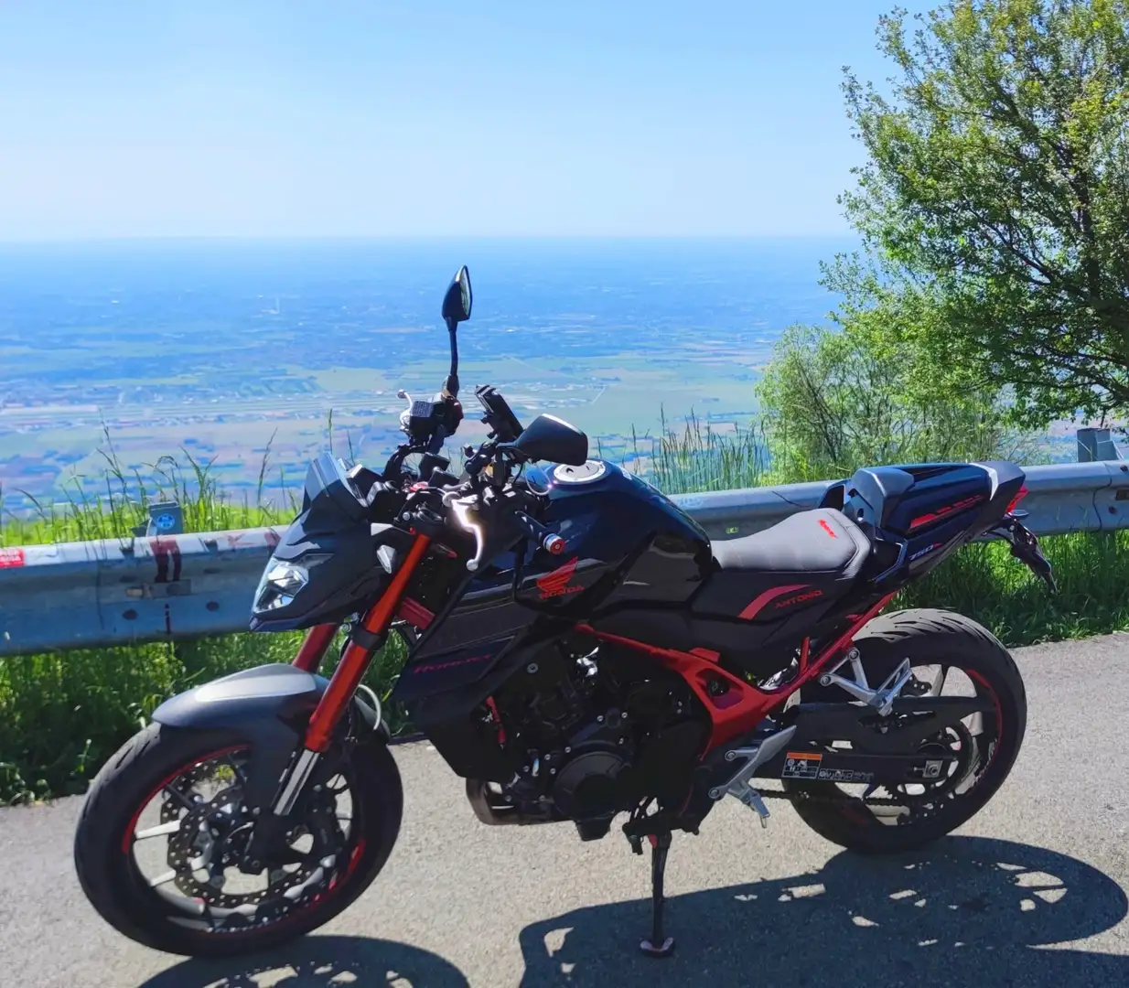 Honda Hornet Nero - 1