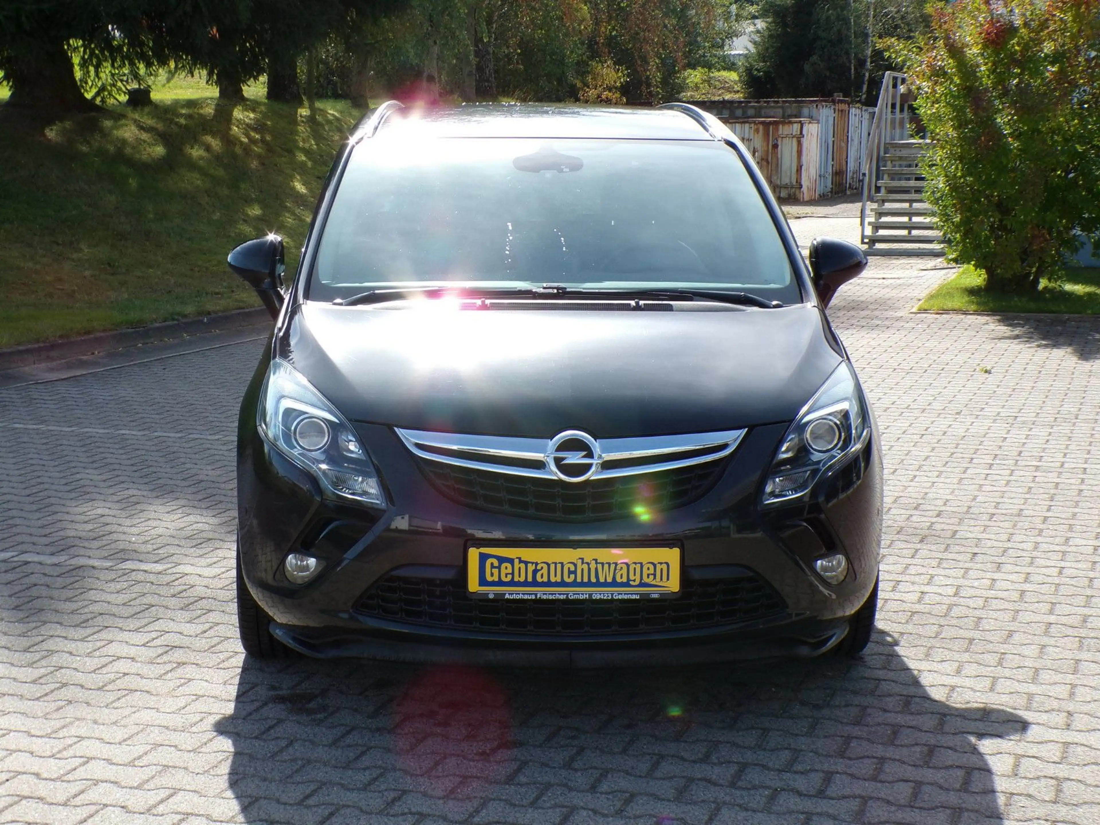 Opel Zafira C Tourer Drive — photo 2