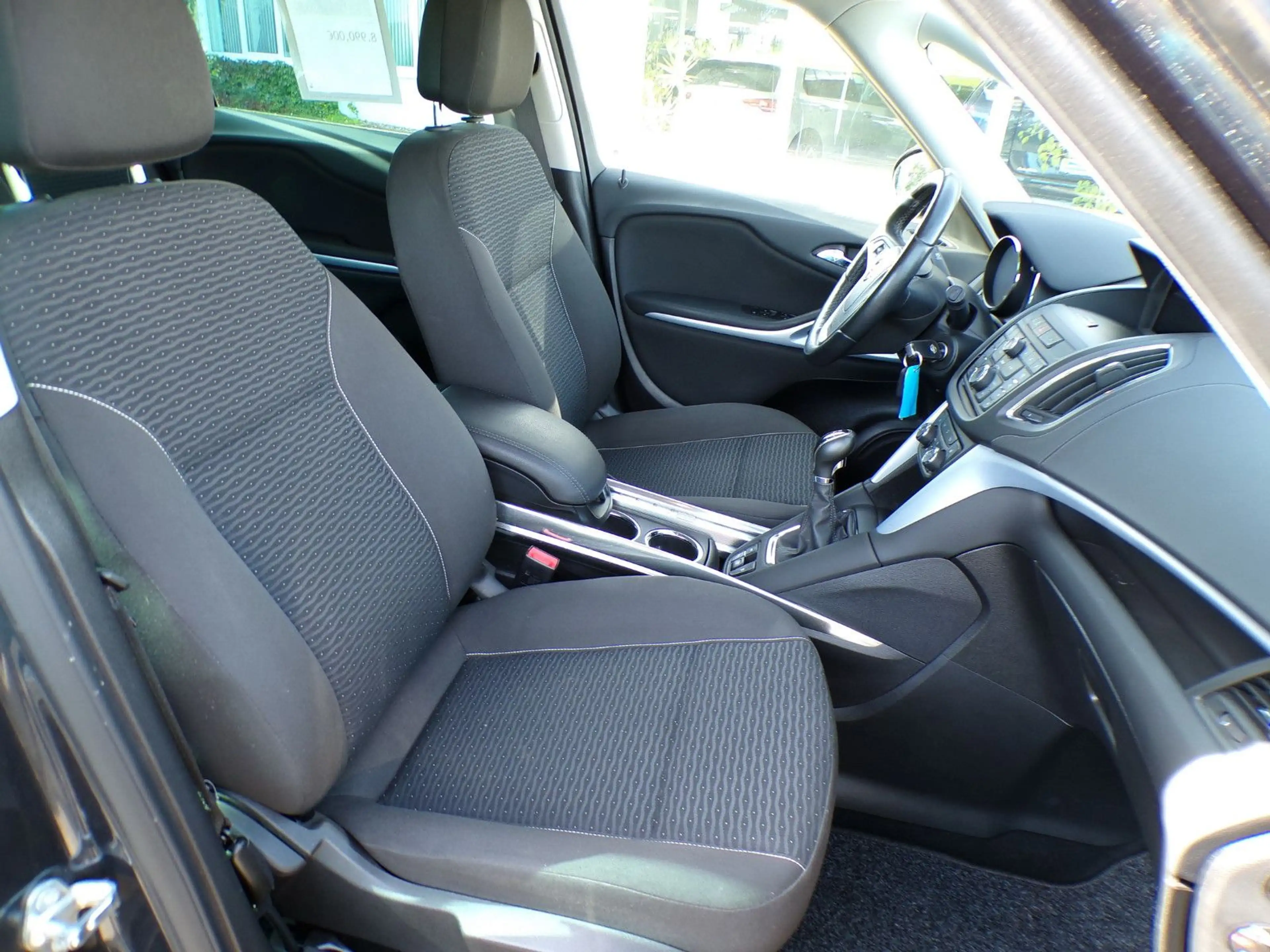 Opel Zafira C Tourer Drive — photo 12