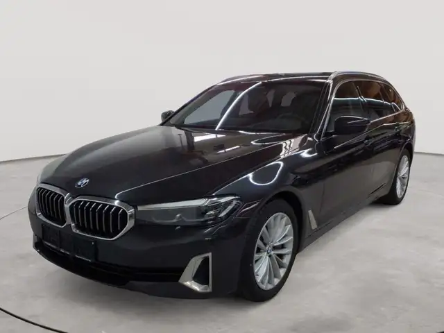 BMW 5 Series view 2