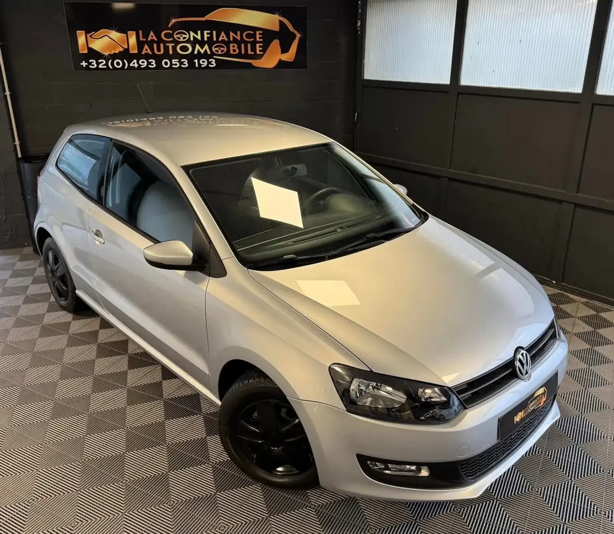 Volkswagen Polo 1.2i 1er propriétaire garantie 12 mois Gris - 1